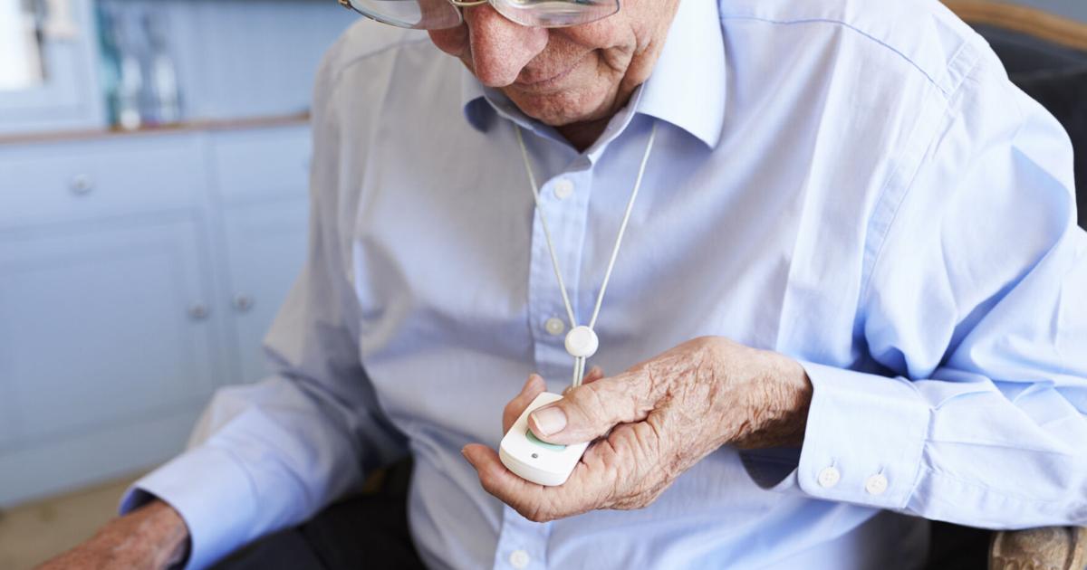 Medical Alert Systems for Montreal Households | Seniors And Aging