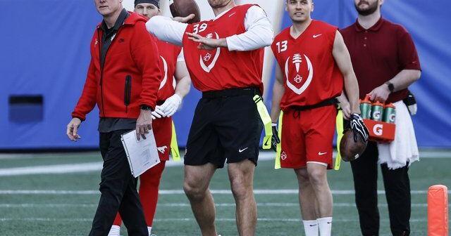 Former CFL standout Dequoy named to Canadian men's flag football roster | National Sports