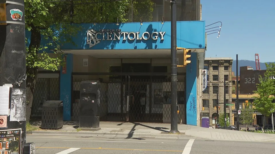 The Vancouver Police Department says it received reports that between 250 to 300 people were trying to gain access to Vancouver's Church of Scientology building on West Hastings Street Saturday afternoon.