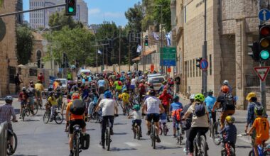 The ABI annual cycling event attracts large numbers of riders and helps to get the green, health-inducing message out there.