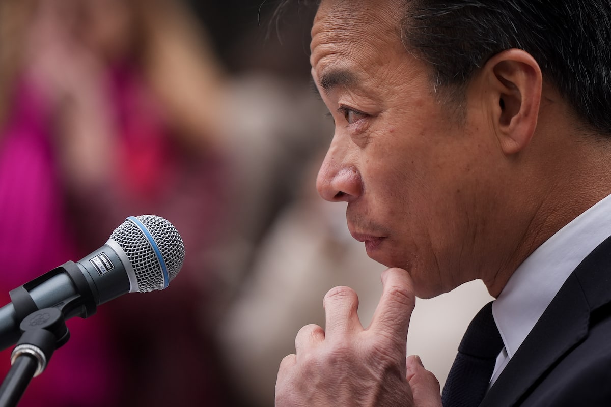 Vancouver Mayor Ken Sim misused influence, harassed councillor, investigator finds