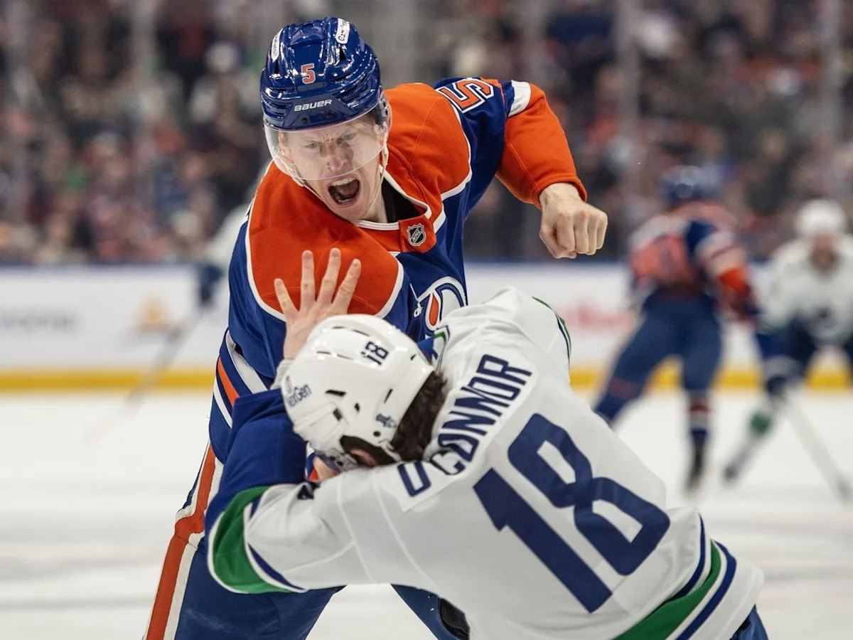Whether the Edmonton Oilers should keep, hold or fold on veteran D-man Connor Murphy