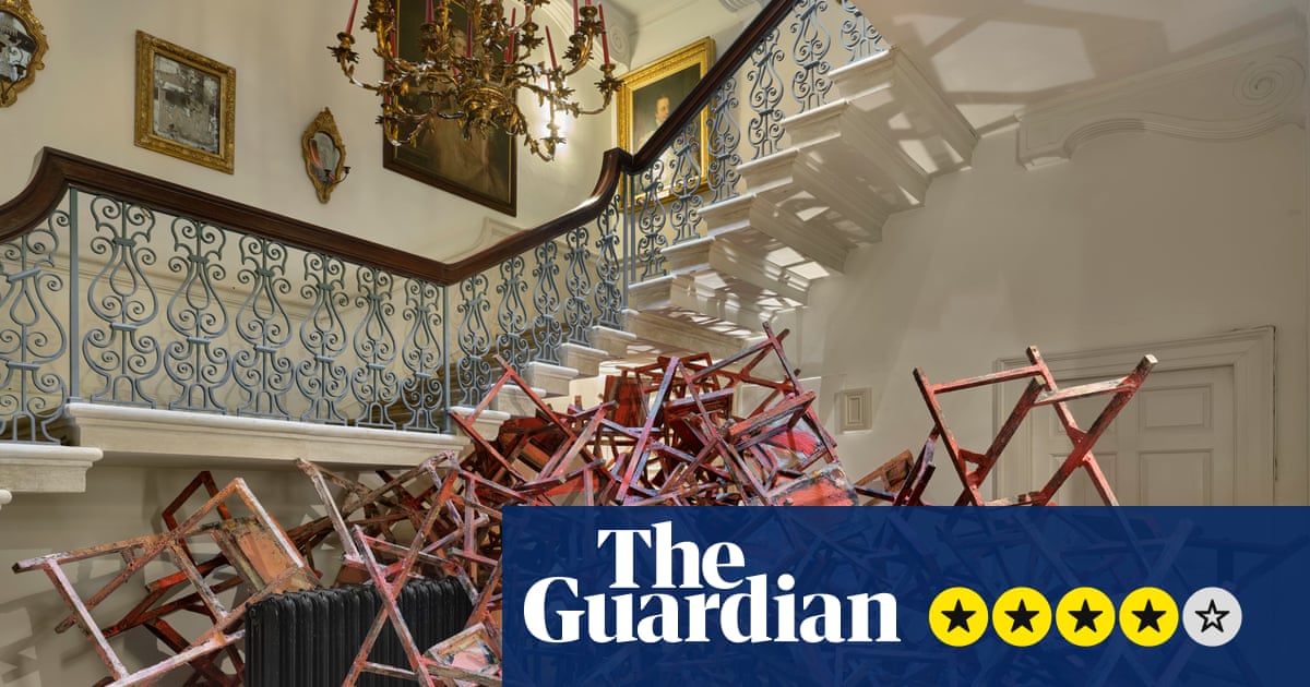 Phyllida Barlow: Disruptor review – sexy latex and gobs of gum as a stately home gets trashed | Art