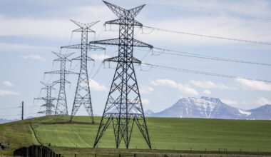 Discussion paper floats ways Ottawa can help fund giant electrical grid buildout