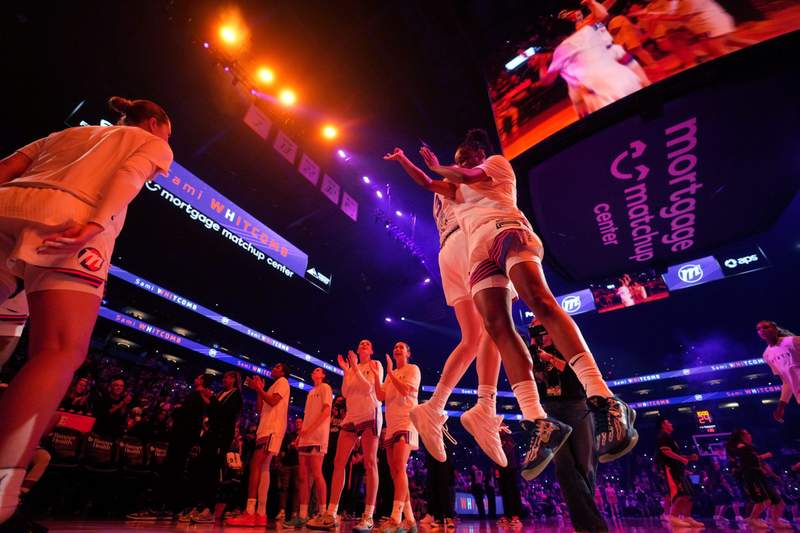 Mercury assistant coach Tangela Smith’s perspective highlights how far WNBA has come