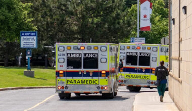 Toddler dies after being pulled from Ottawa River