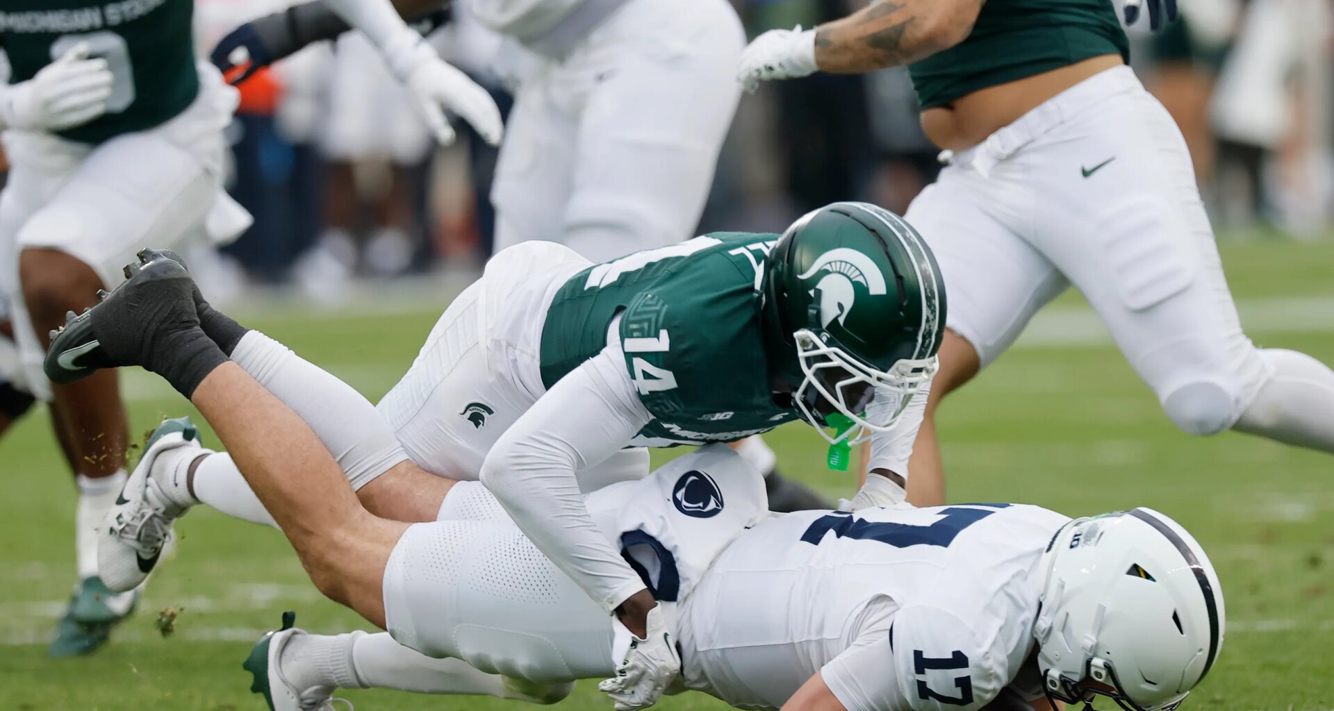 Former Spartans DB Malcolm Bell signs with CFL team
