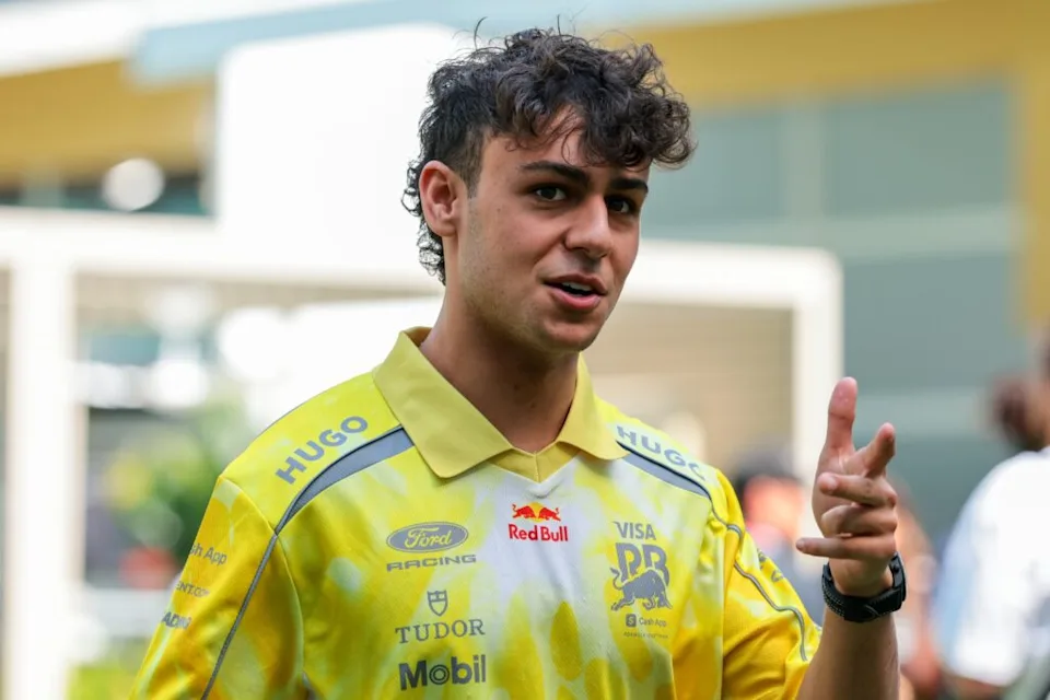 12. Arvid Lindblad (Racing Bulls) - 4 Points
