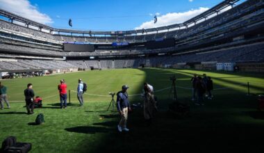 There's Continued Push For NFL To Move To All Grass Fields