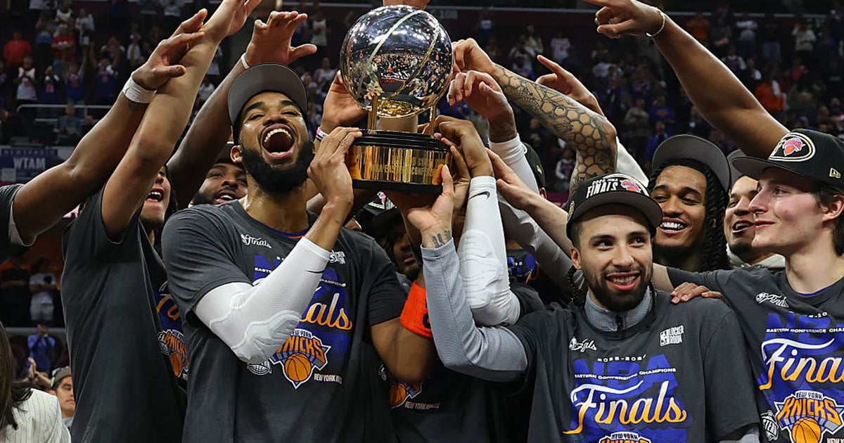Dominant Knicks sweep sorry Cavaliers to make NBA Finals: Live updates, reaction