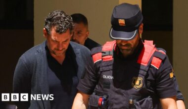 Son of Mango boss arrested over father's fatal fall from cliff - BBC