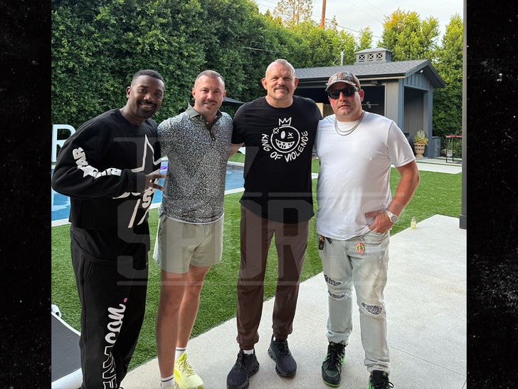 chuck liddell ray j handout 1