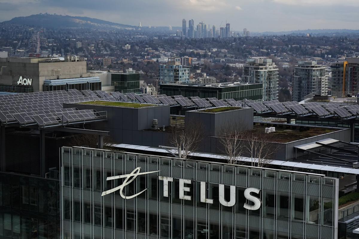 'Uncertainty' weighs on Telus results, but company hopeful AI can bring new revenue