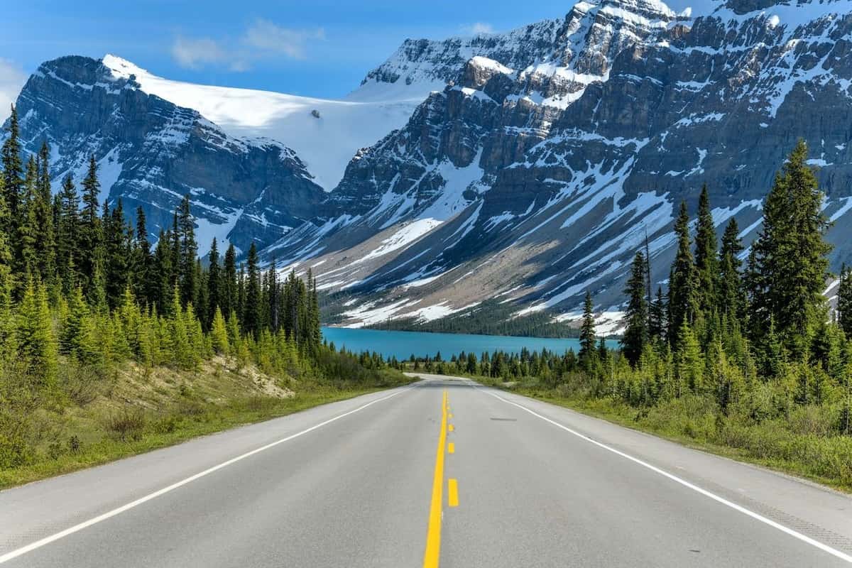 Alberta targets healthcare, law enforcement, and tourism and hospitality workers in latest selection round