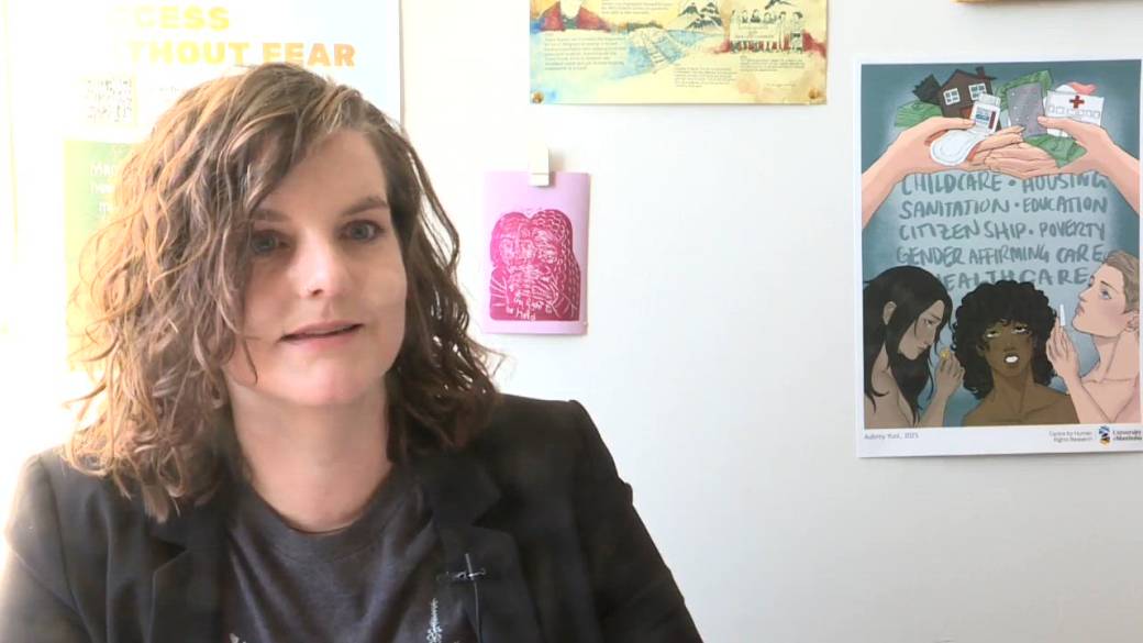 Click to play video: 'Pushing for better abortion access in Manitoba'