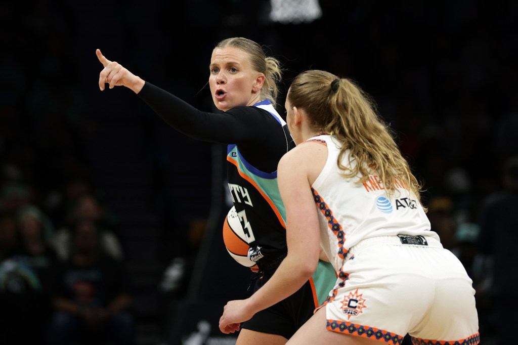 Liberty's Julie Vanloo nearly records triple-double after almost quitting WNBA