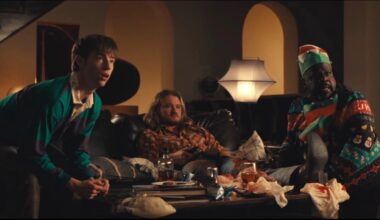 Jackson Pace, Dylan Playfair and Cedric the Entertainer in 'Above the Line'