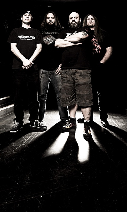 Crowbar press shot