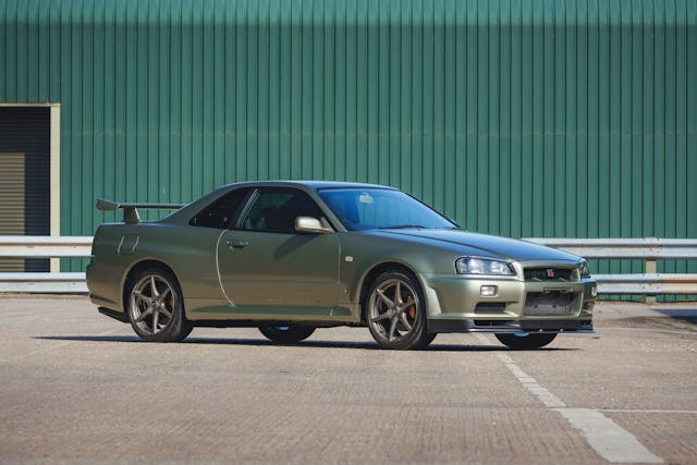 2002 Nissan Skyline GT-R V-SPEC II NÜR