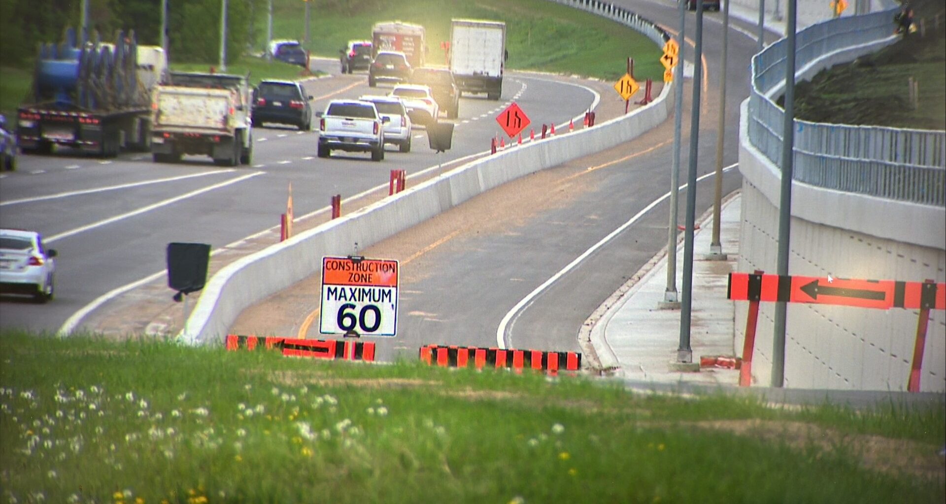 $10M bus-only lane in south Edmonton is waste of money: resident