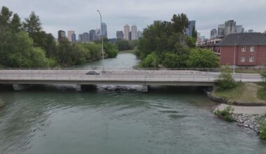 Heavy rain, rising rivers prompts safety warnings in Calgary
