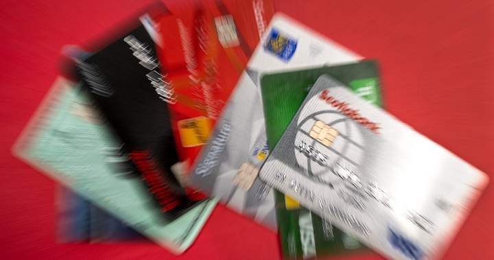 4 charged after credit cards stolen from Winnipeg gym lockers: police - Winnipeg