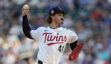 Twins ace Joe Ryan exits early vs. Blue Jays with right elbow soreness