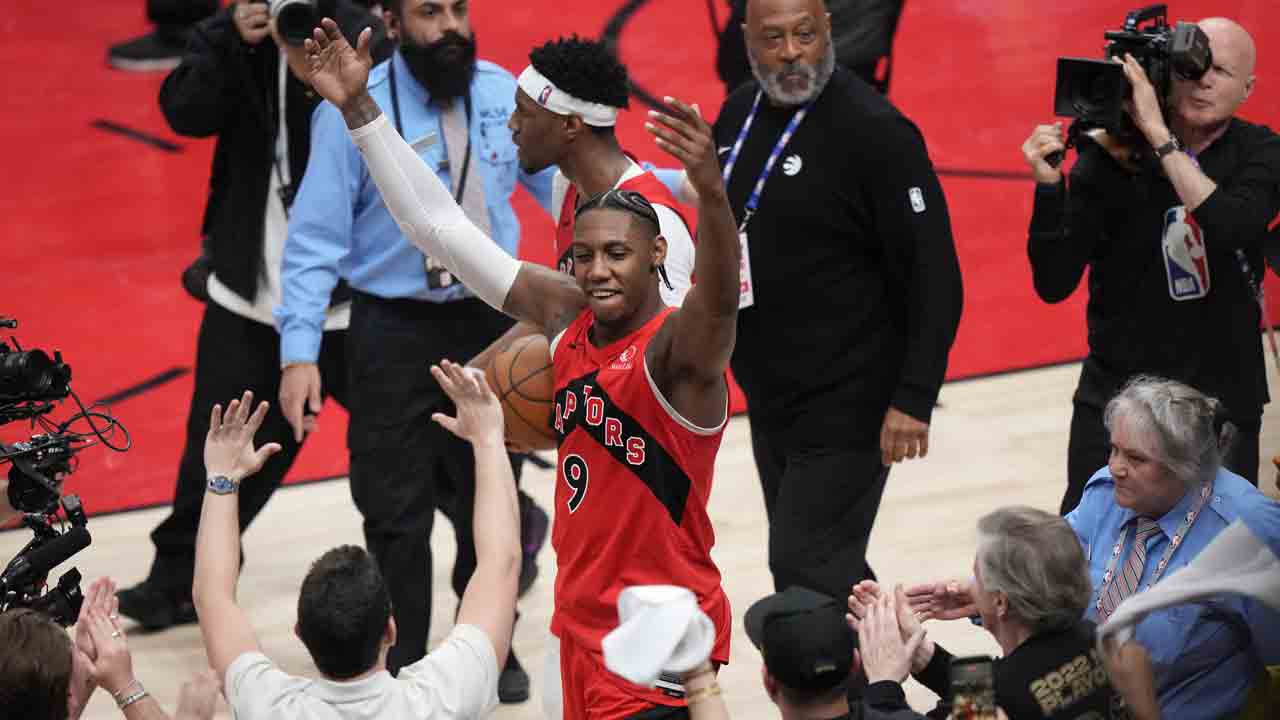 Barrett hits wild winner as Raptors beat Cavaliers in OT to force Game 7