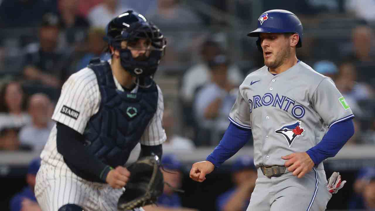 Blue Jays' search for identity continues as chances slip away in loss