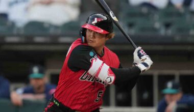 White Sox place Murakami on 10-day IL with hamstring strain, recall Gonzalez