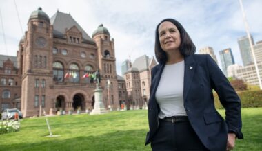Ontario Liberal leadership race heats up as Stephanie Smyth endorses Lee Fairclough