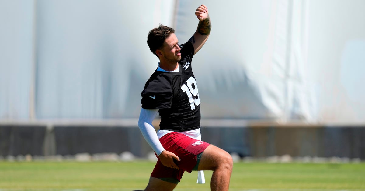 Arizona Cardinals Carson Beck has leg up on most rookie QBs