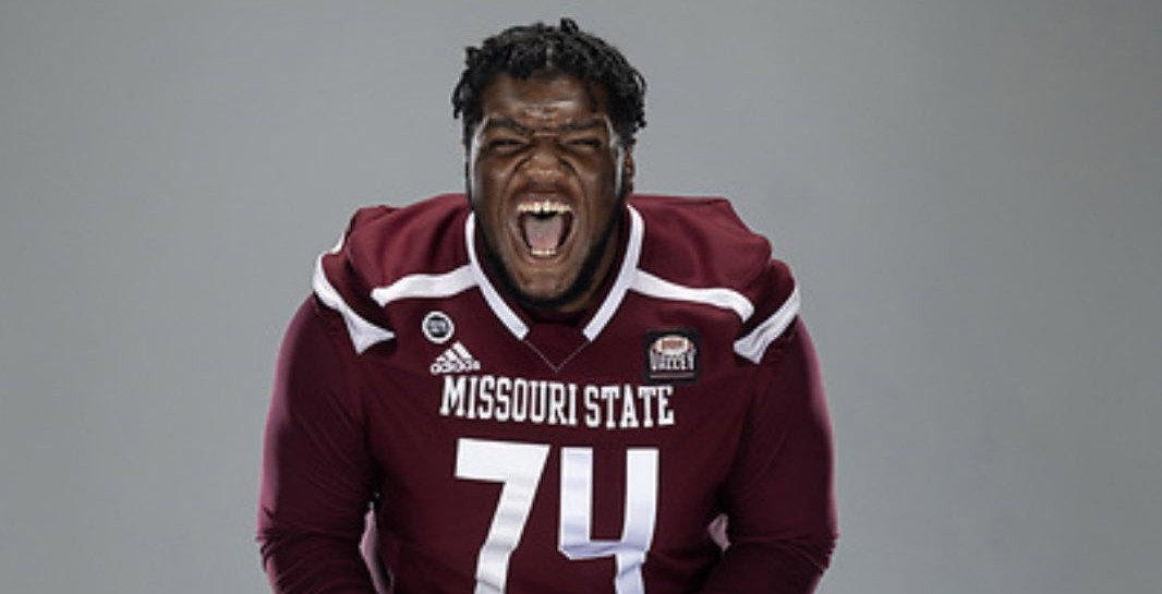 Edmonton Elks sign All-Conference USA lineman Erick Cade