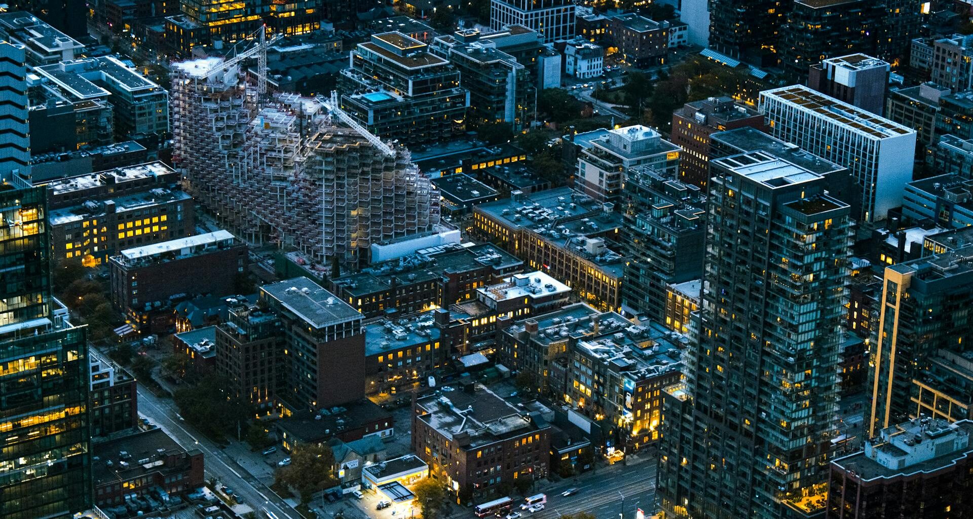 Canadian Business Closures Surge, 1 In 20 Shutter In A Month