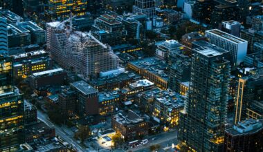 Canadian Business Closures Surge, 1 In 20 Shutter In A Month