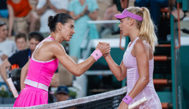 Cirstea Outlasts Efremova in Roland-Garros Farewell Opener