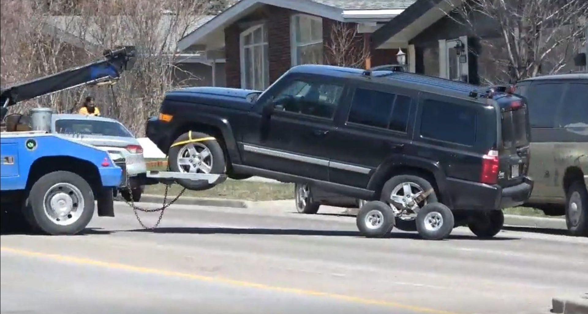 Father charged with killing son, 5, daughter, 3, found in vehicle in Calgary