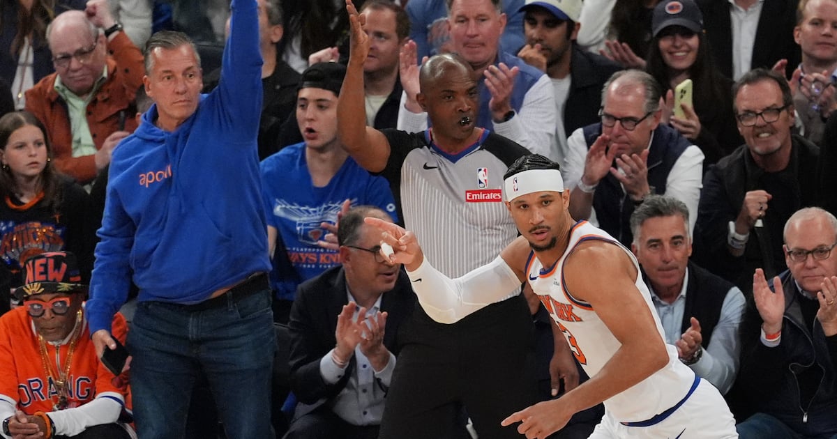 New York Knicks aim to stay hot in Game 2 against Philadelphia 76ers tonight on TSN