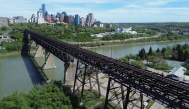 Edmonton city councillors discuss ways to save High Level Bridge - Edmonton