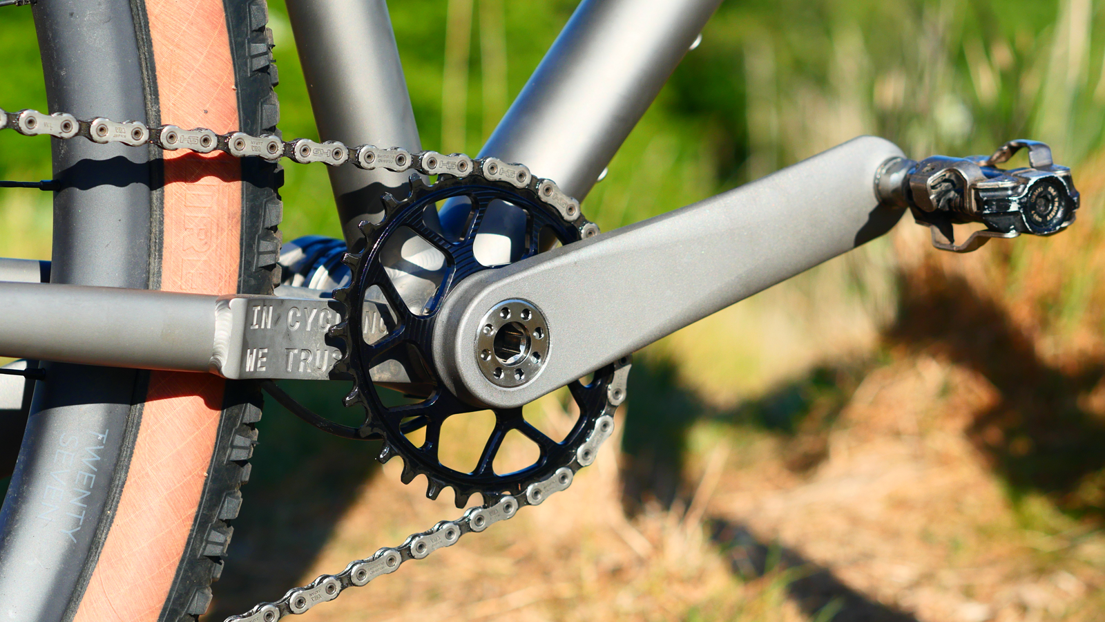 Sturdy Cycles Titanium crankset fitted to a bike