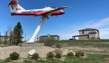 ‘It’s not good’: Moose Jaw businesses react to grounding of Snowbirds fleet - CTV News