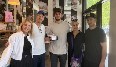 Montreal bakery behind Dobeš-inspired cookie gets visit from the Habs goalie himself