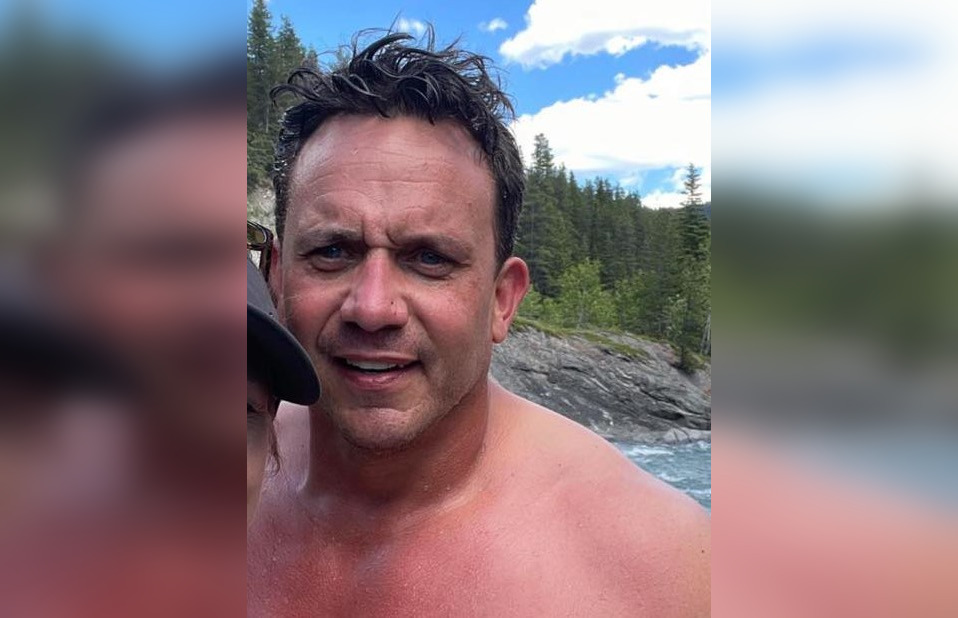 Calgary high school coach facing sexual assault charges: police