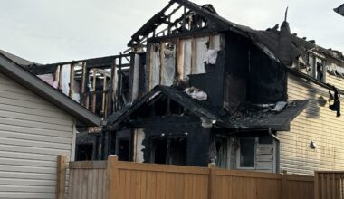 Fire damages southeast Edmonton duplex