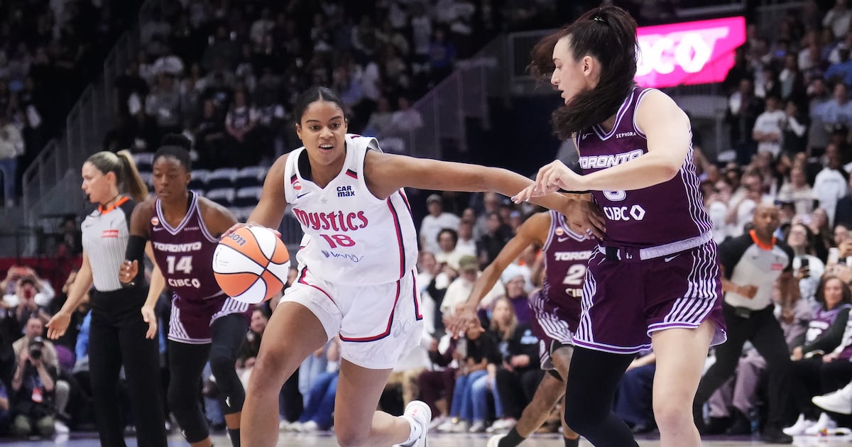 Washington Mystics lead Toronto Tempo at half of Tempo’s inaugural game in WNBA