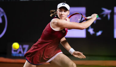 Rybakina passes opening test with win over Sakkari in Rome second round
