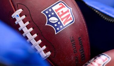 NFL, referee association nearing deal: AP sources