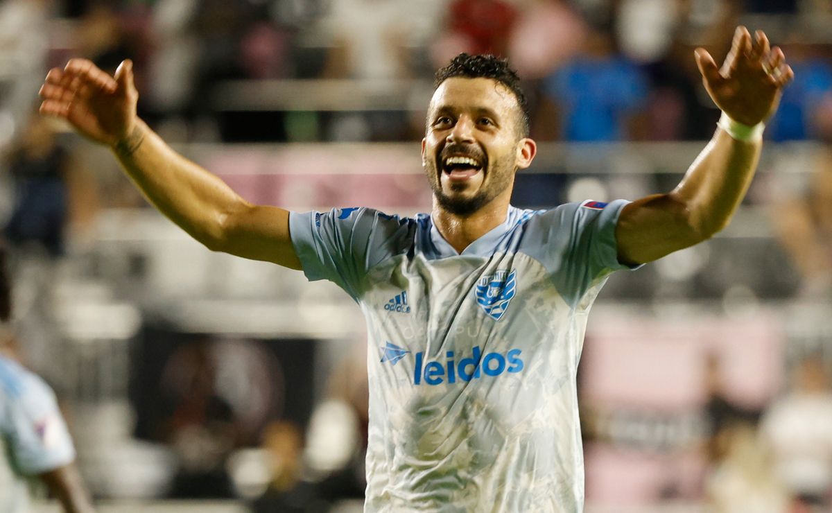 Felipe Martins exclusive: “The reality is that after you retire... people just disappear”