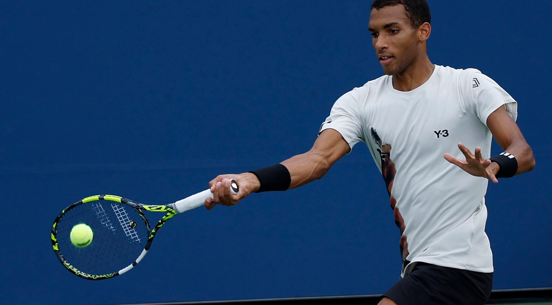 French Open tennis odds and picks, featuring Felix Auger-Aliassime and Leylah Fernandez