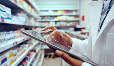 Edmonton pharmacist suspended 18 months for drug misuse, dishonesty